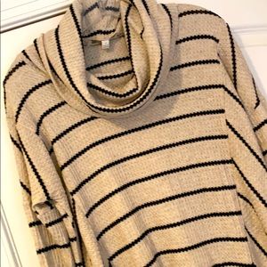 NWT Eri + Ali thermal knit tunic